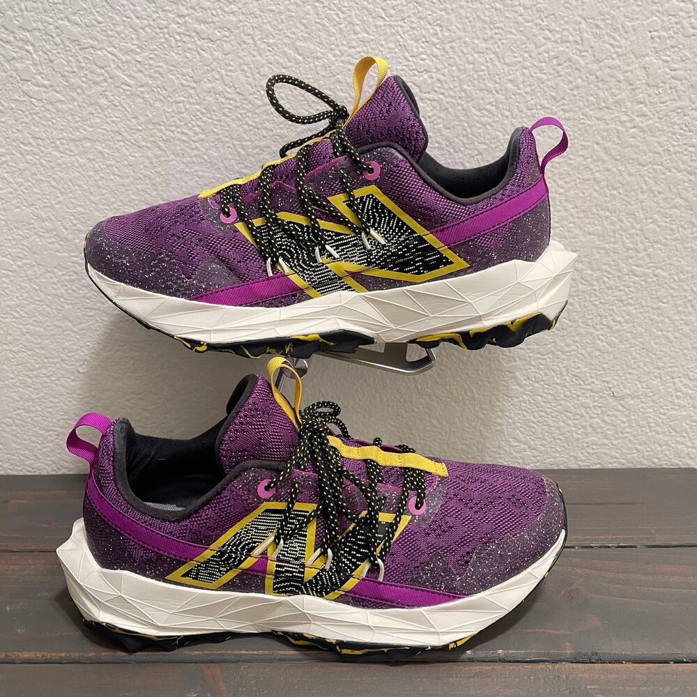 Size 9.5 New Balance Tektrel WTTTRCP1 Women's Fuchsia Sneaker Running Shoes